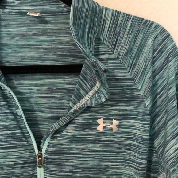 1/2 zip jacket - Picture 2 of 4